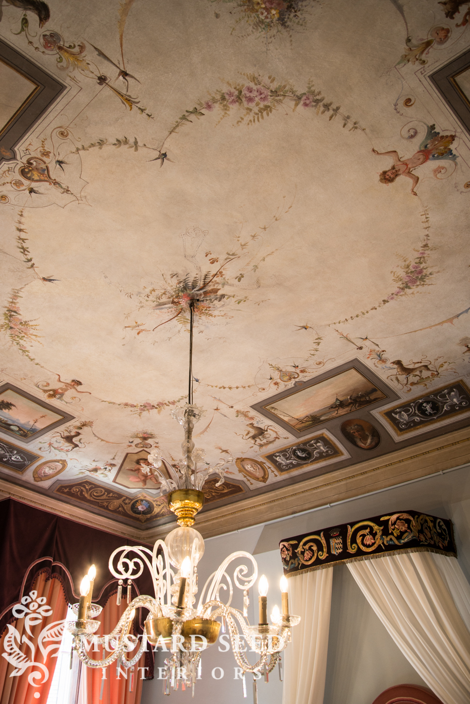 Miss Mustard Seed's piazza pitti palace in Florence