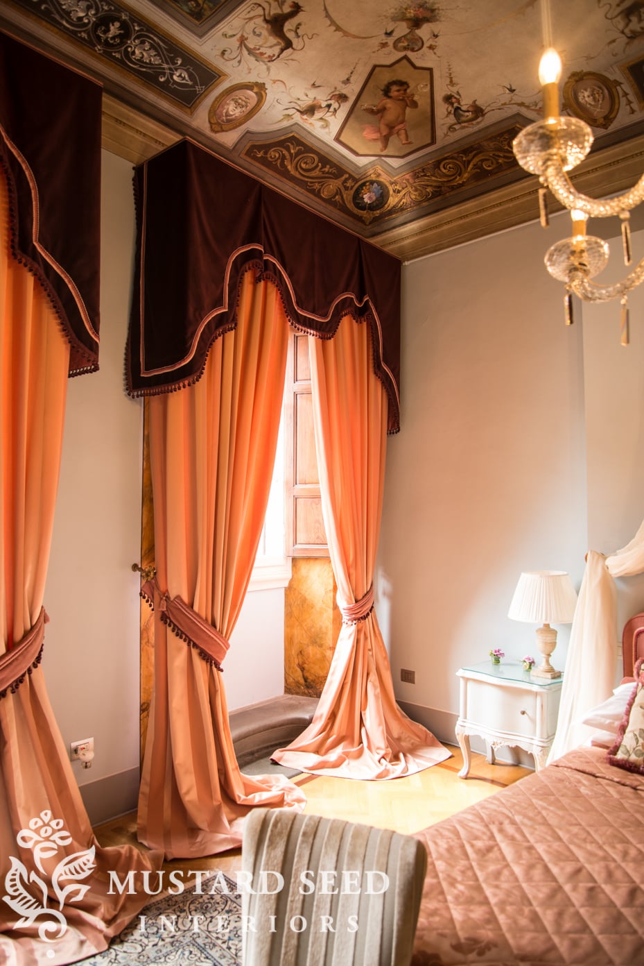 Miss Mustard Seed's piazza pitti palace in Florence