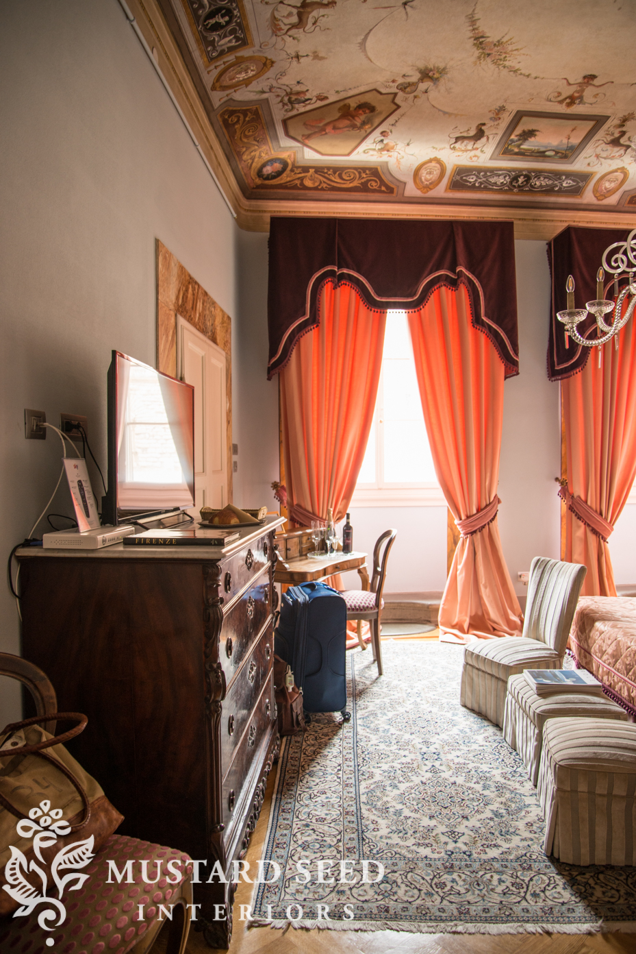Miss Mustard Seed's piazza pitti palace in Florence