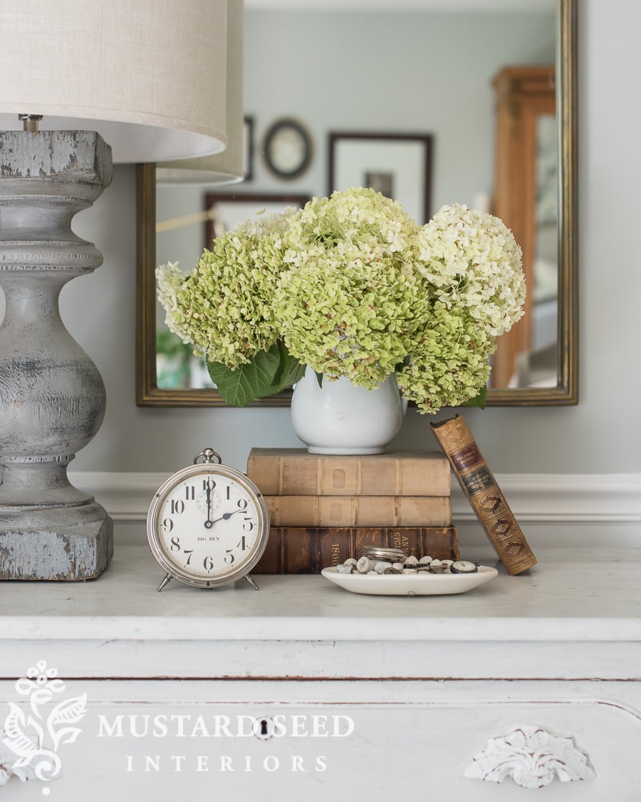 antique-style mirrors hydrangea miss mustard seed