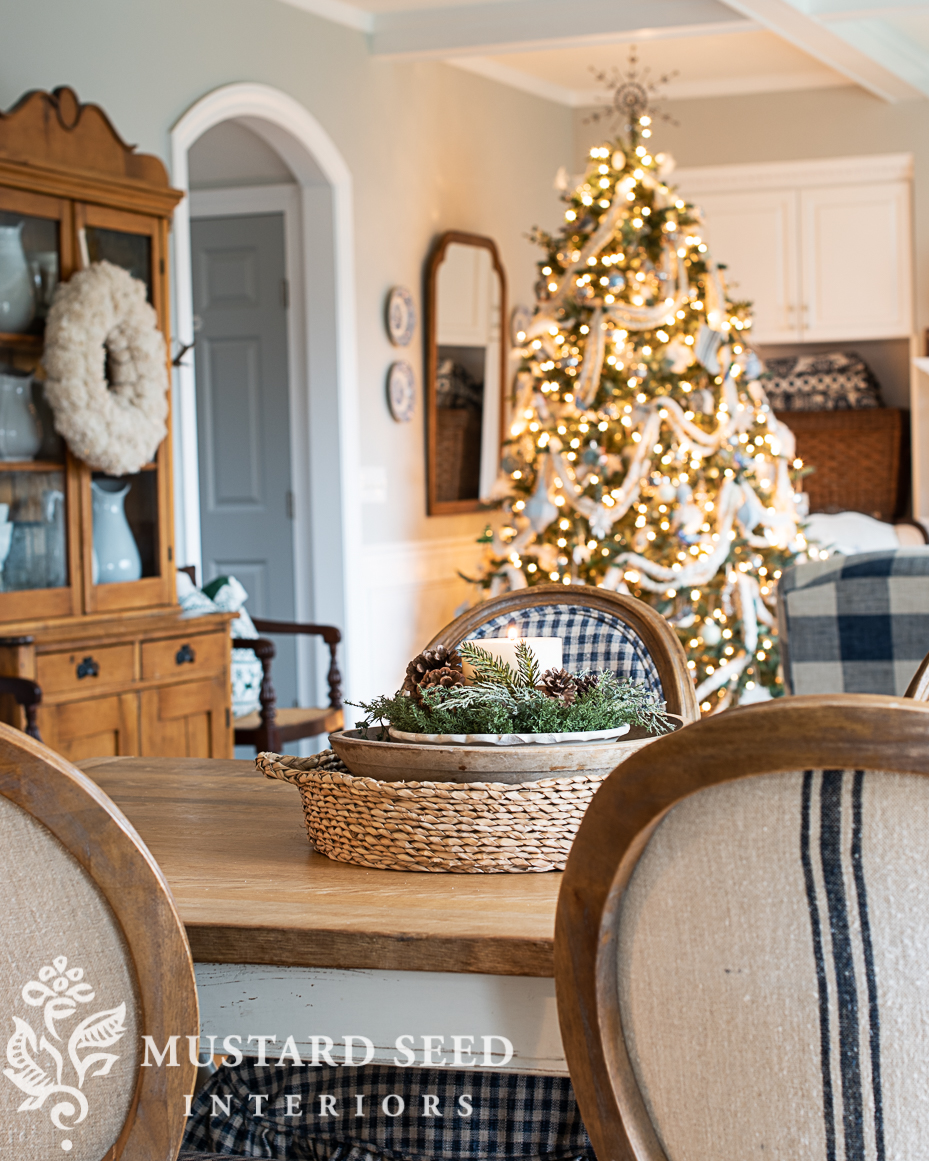 Christmas kitchen | layered centerpiece | miss mustard seed