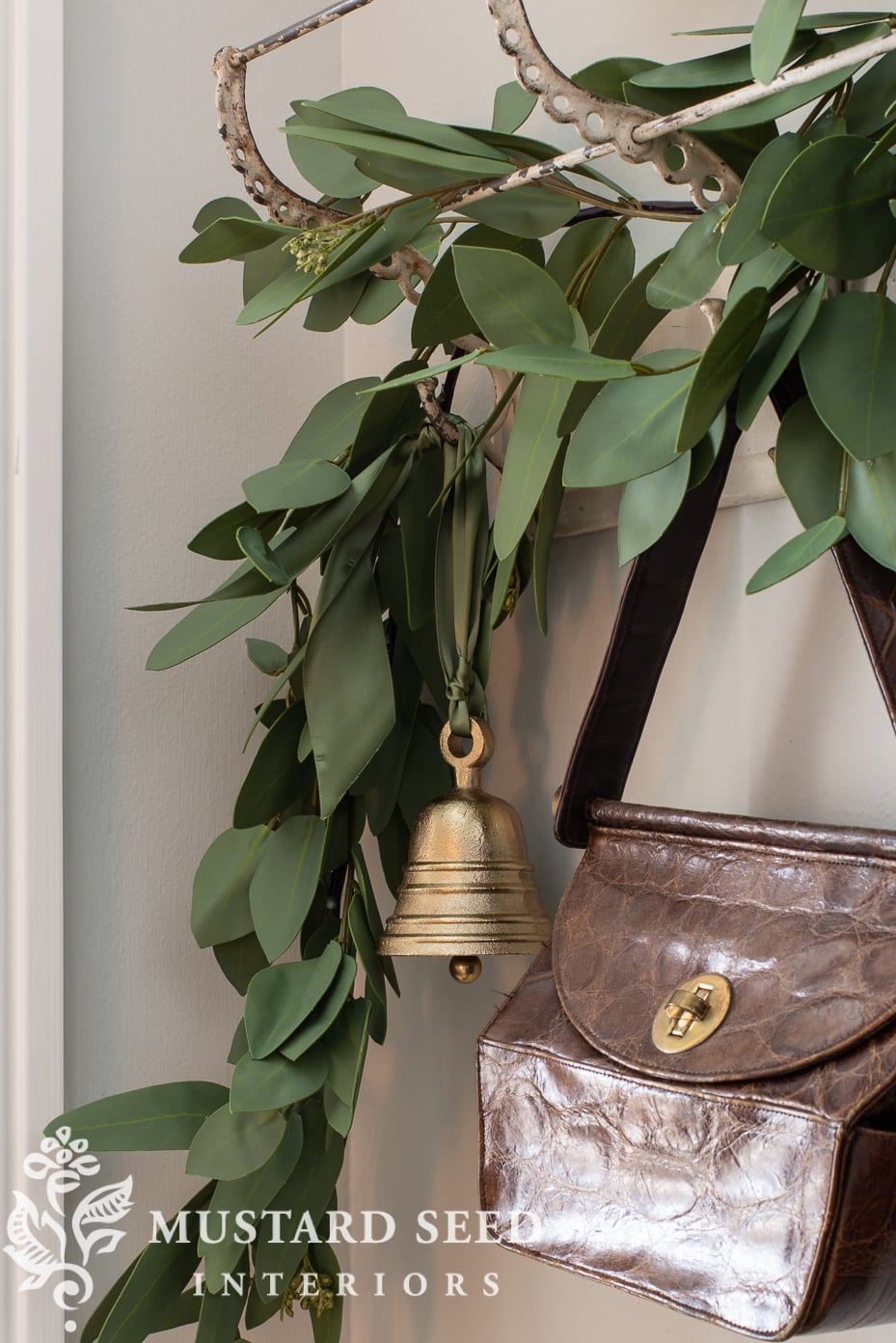 simple christmas decorating | foyer | miss mustard seed