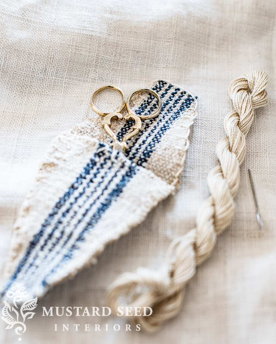 DIY embroidery scissors case out of fabric scraps | miss mustard seed
