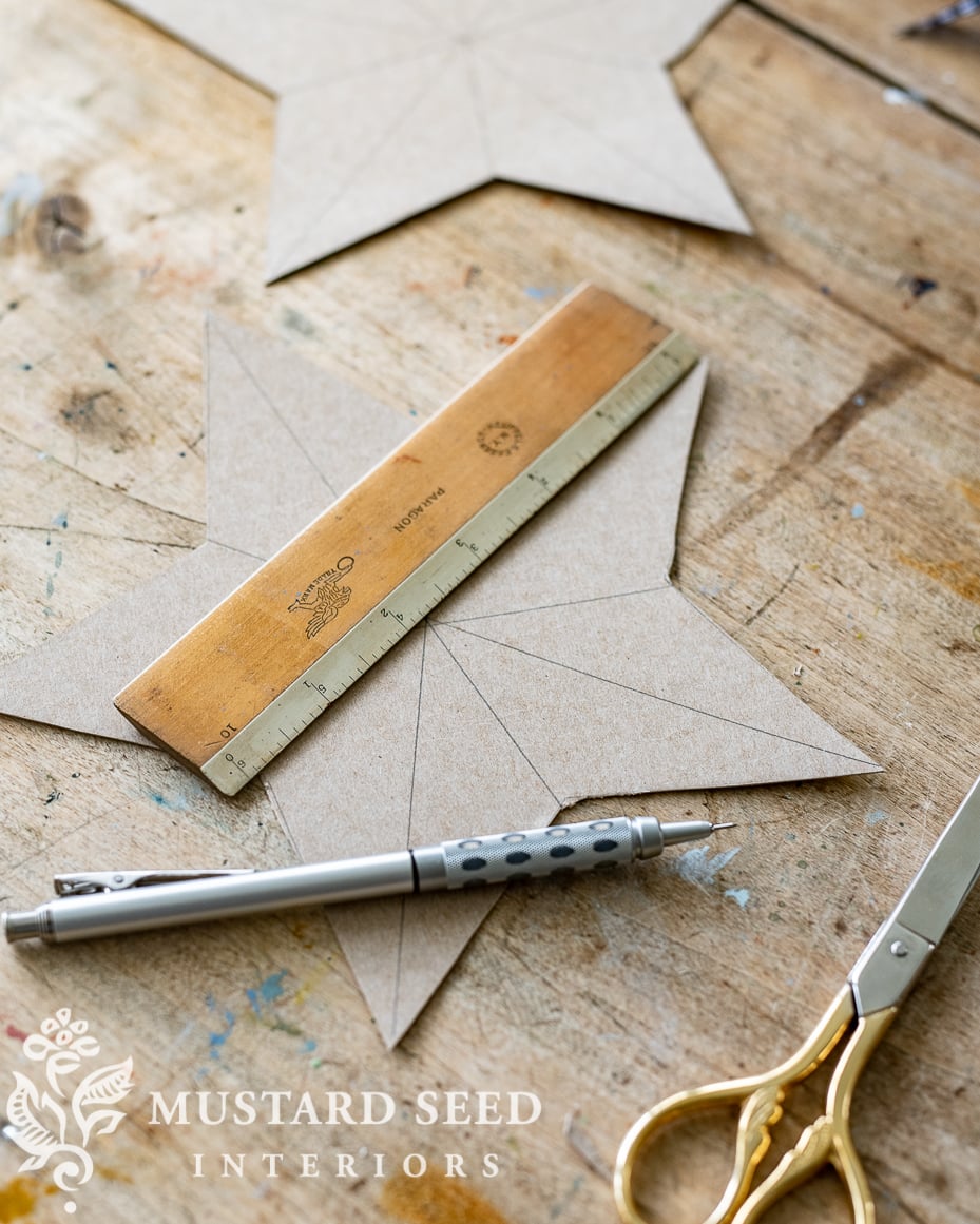 how to make a 3d cardboard & glitter star | miss mustard seed