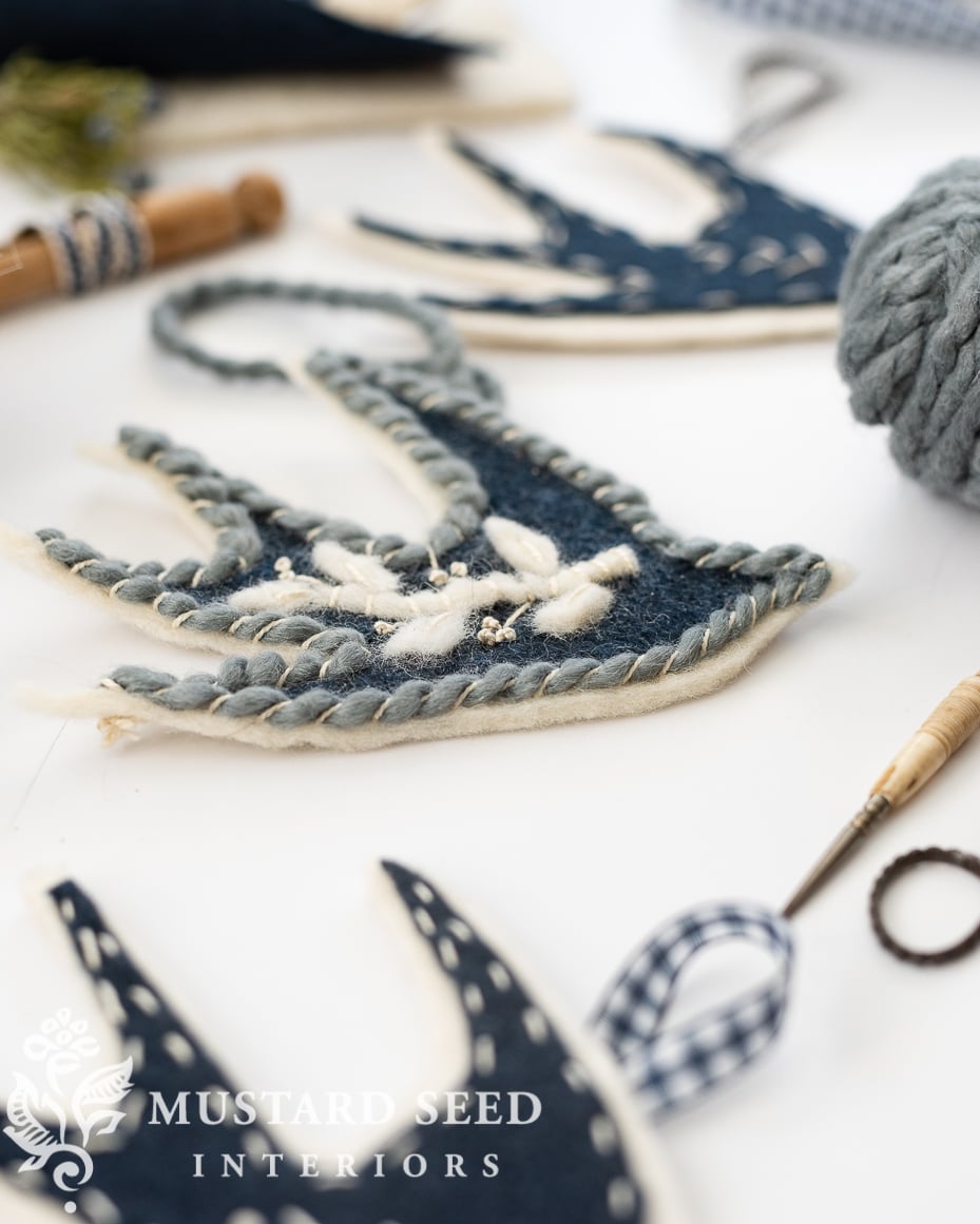 easy embroidered felt ornaments | christmas crafts | miss mustard seed