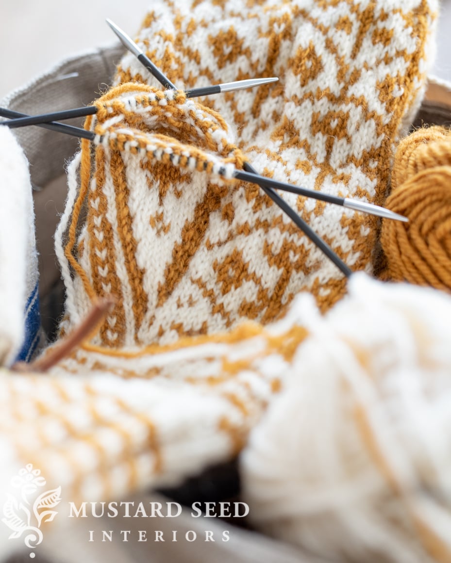 knitting selbu mittens | miss mustard seed