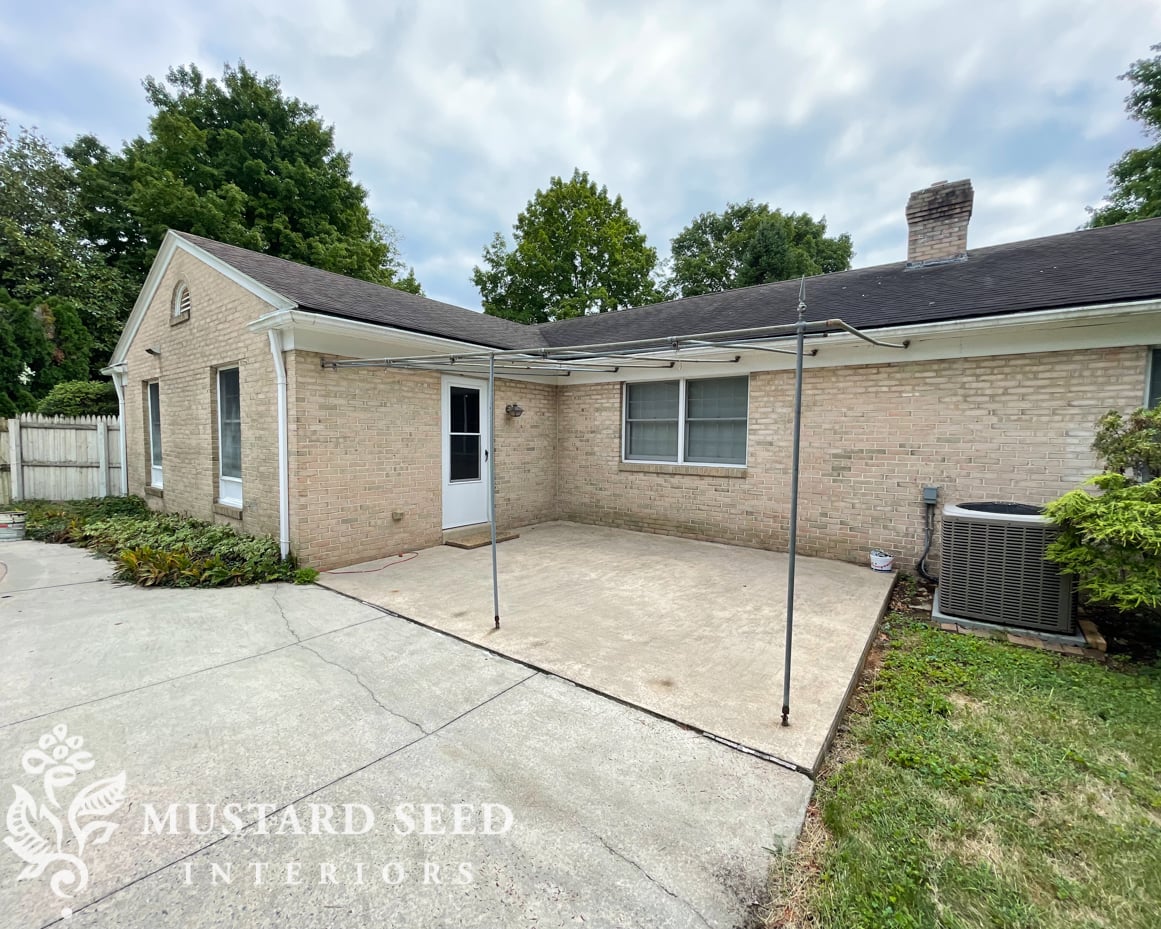 1970 house renovation | patio before | miss mustard seed
