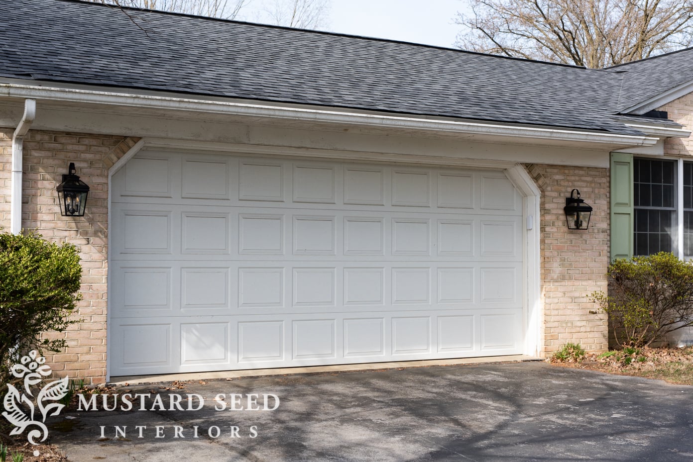 replacing old exterior light fixtures | miss mustard seed