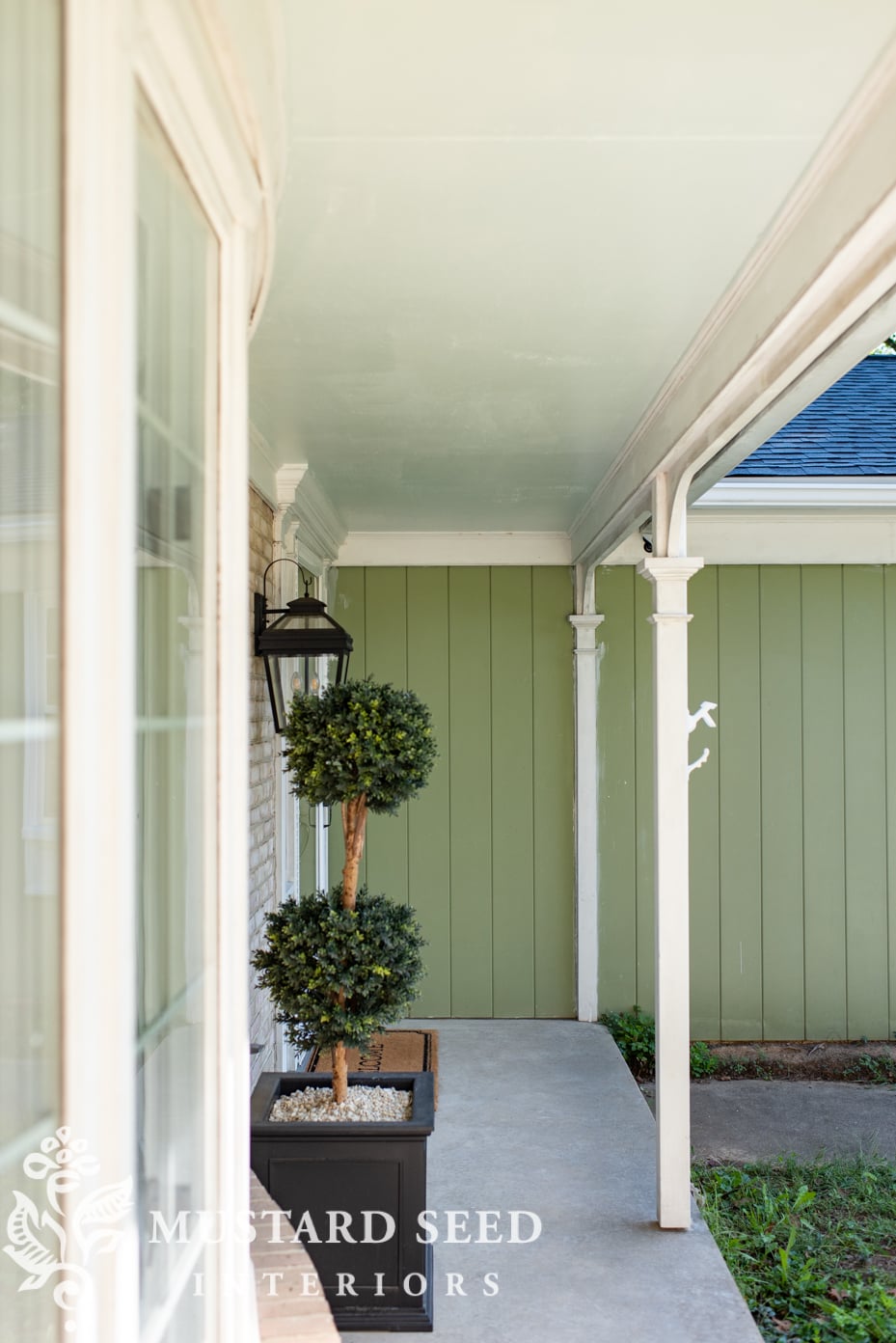 painting the exterior | 1970 home renovation | miss mustard seed