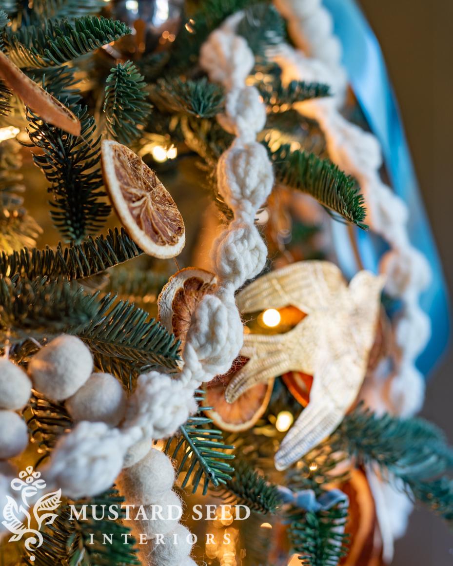 homemade christmas garland round-up | miss mustard seed