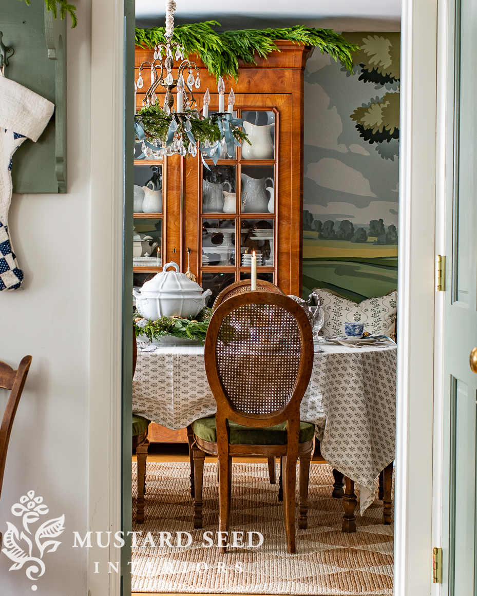 Christmas dining room | miss mustard seed