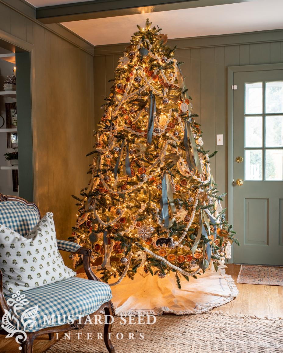 Christmas trees through the years | miss mustard seed