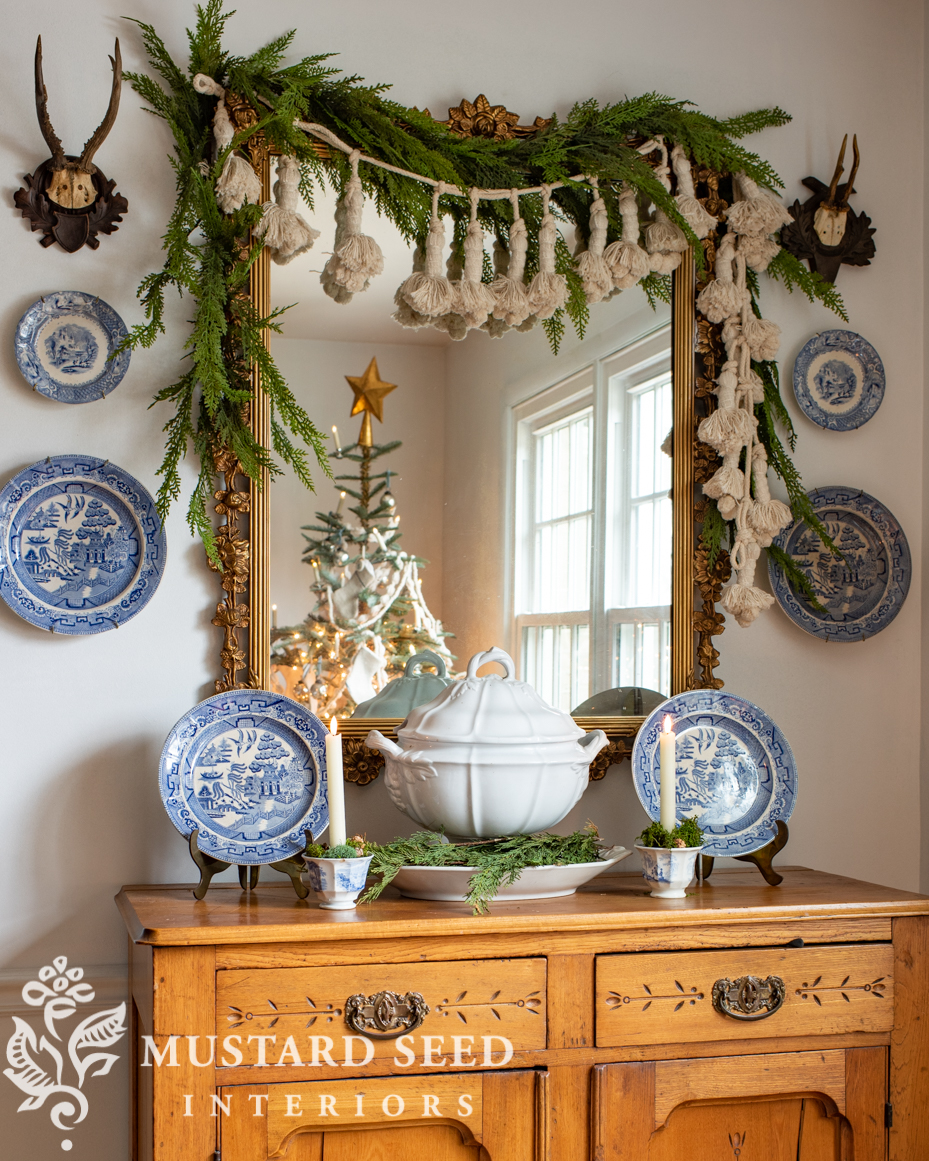 Christmas dining room | miss mustard seed