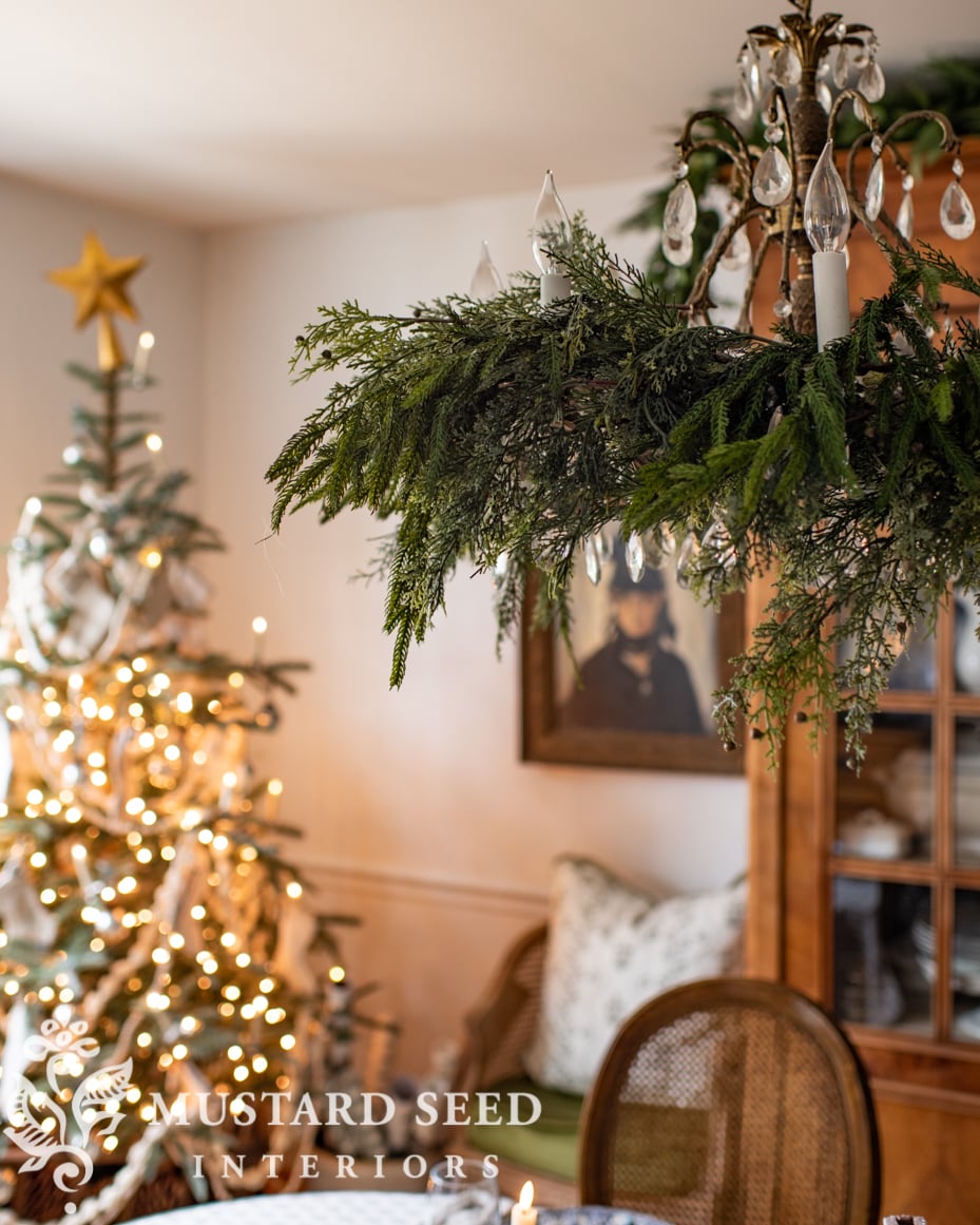 Christmas dining room | miss mustard seed