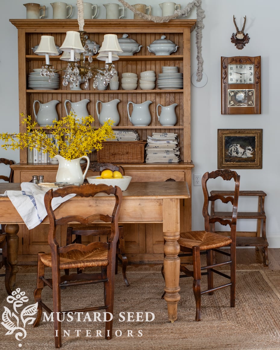 kitchen eating area | miss mustard seed