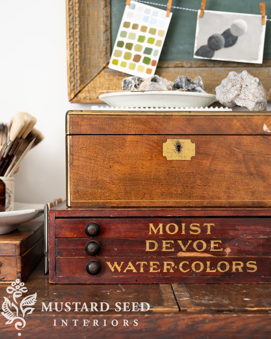 Moist Devoe Watercolors display box | miss mustard seed