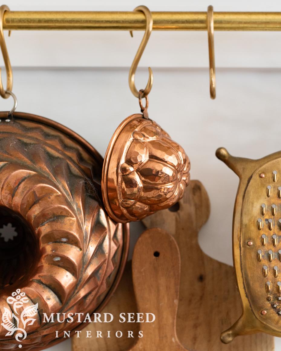 favorite antique stores near Hagerstown, MD | miss mustard seed