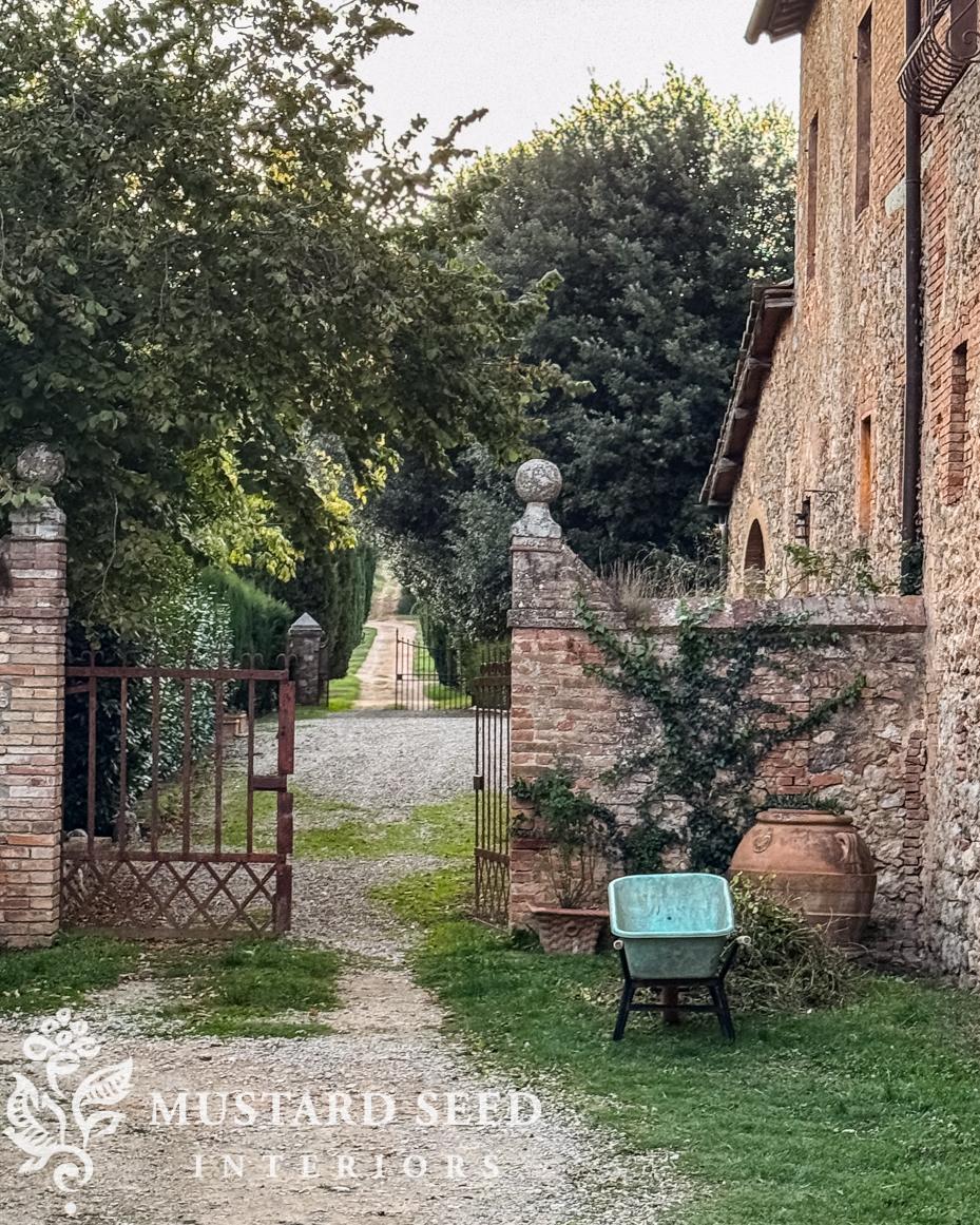 touring and dinner in a Tuscan castle & vineyard | miss mustard seed