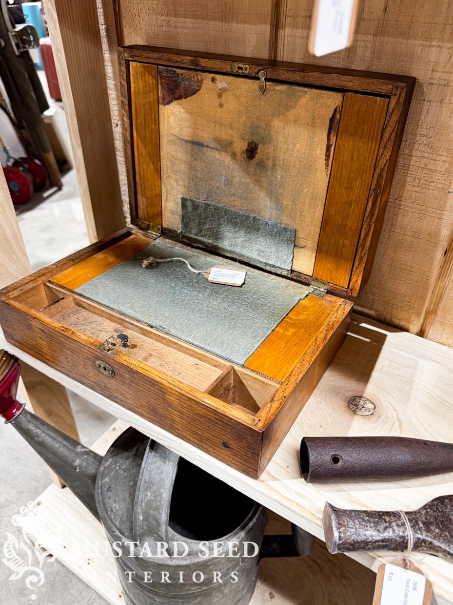 antiquing in Hagerstown, MD | miss mustard seed