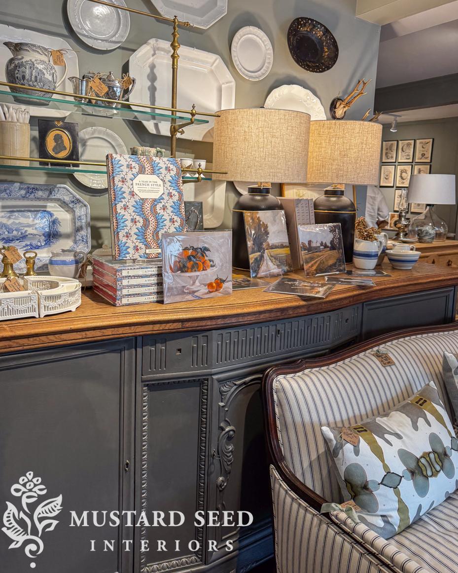 Federal & Black | Middleburg, VA | miss mustard seed