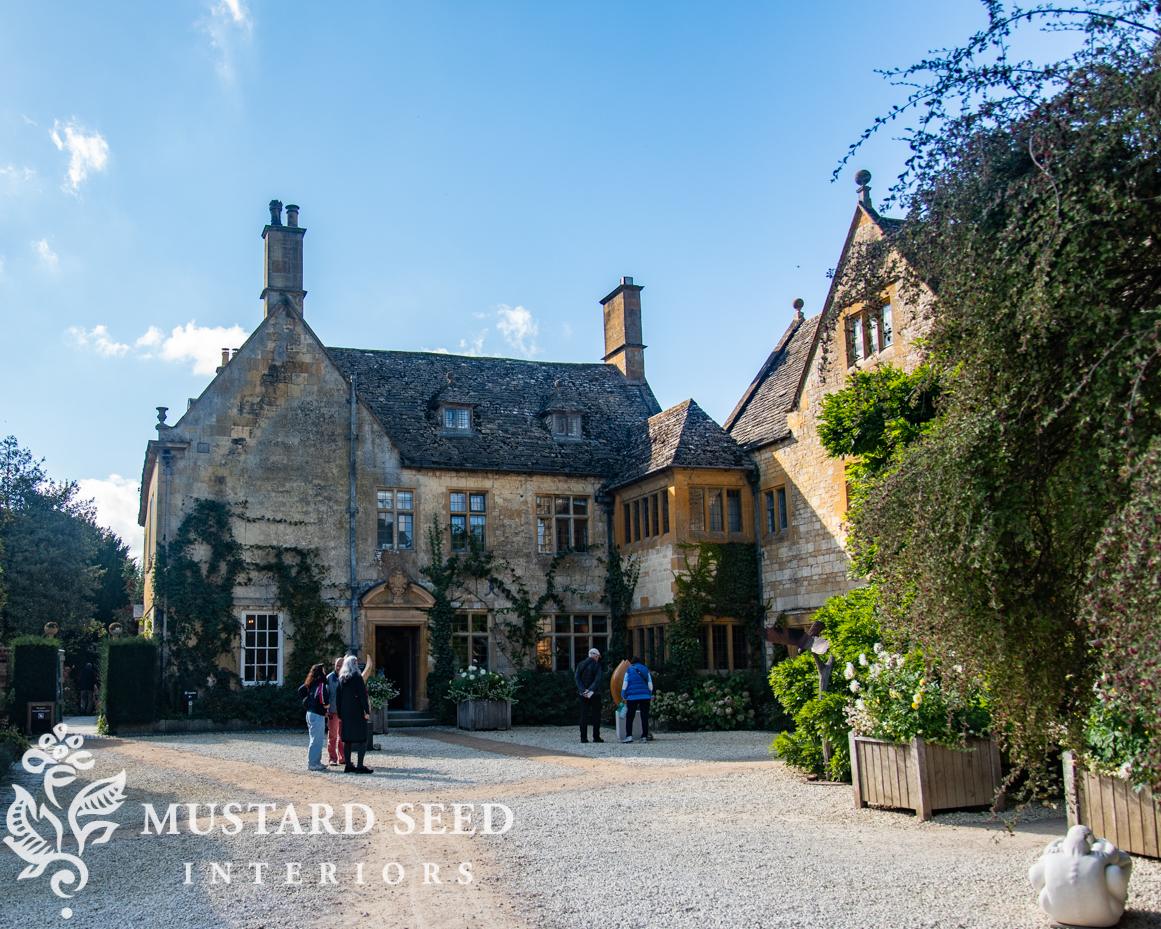 Hidcote Manor Gardens | Gloucester, England, Cotswolds | National Trust Property | miss mustard seed