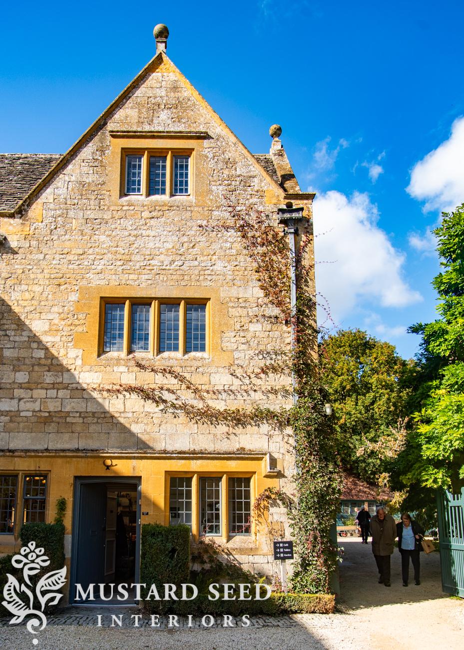 Hidcote Manor Gardens | Gloucester, England, Cotswolds | National Trust Property | miss mustard seed