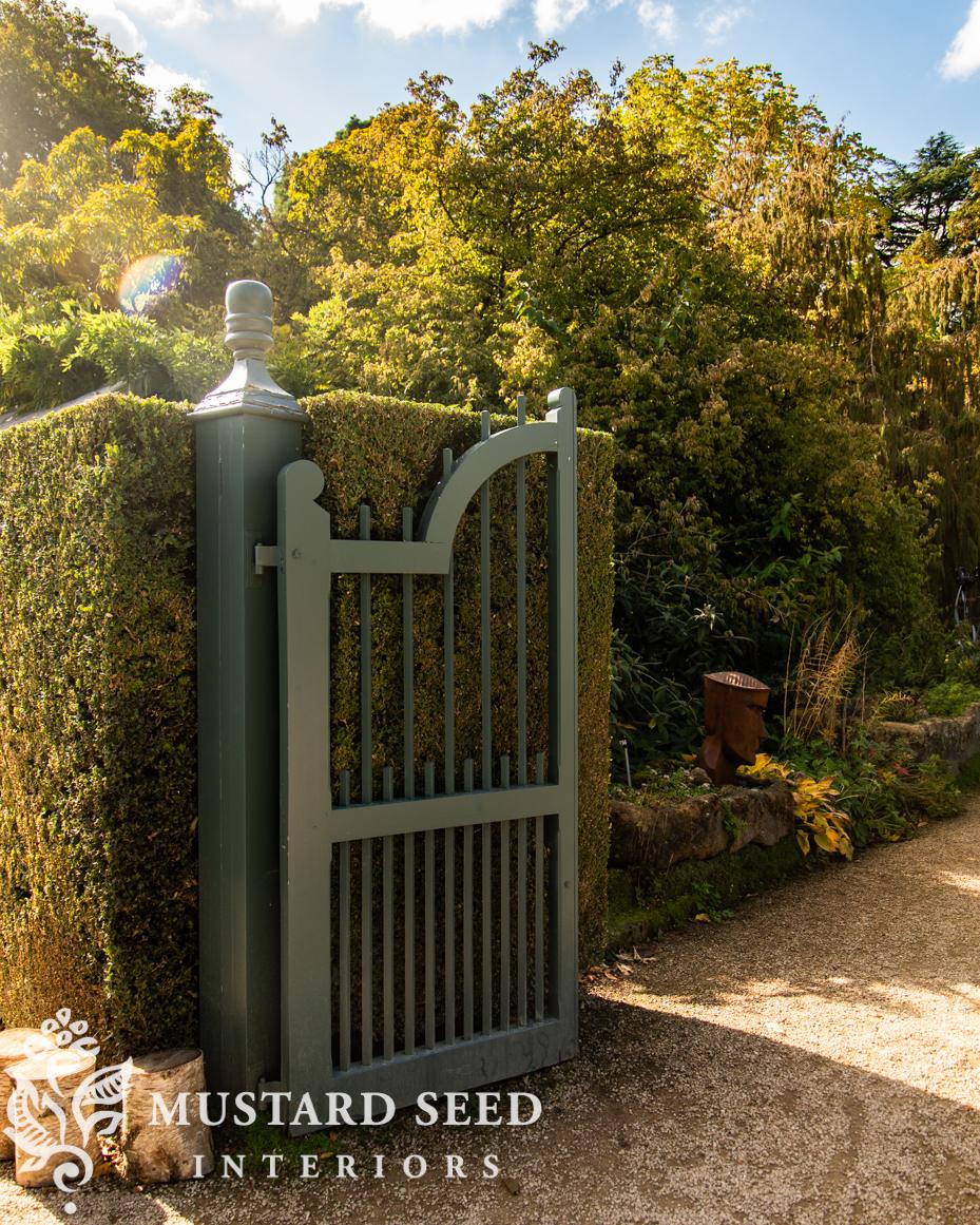 Hidcote Manor Gardens | Gloucester, England, Cotswolds | National Trust Property | miss mustard seed