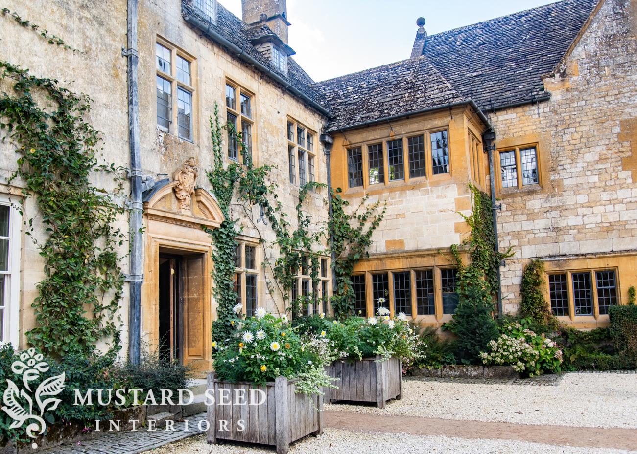 Hidcote Manor Gardens | Gloucester, England, Cotswolds | National Trust Property | miss mustard seed