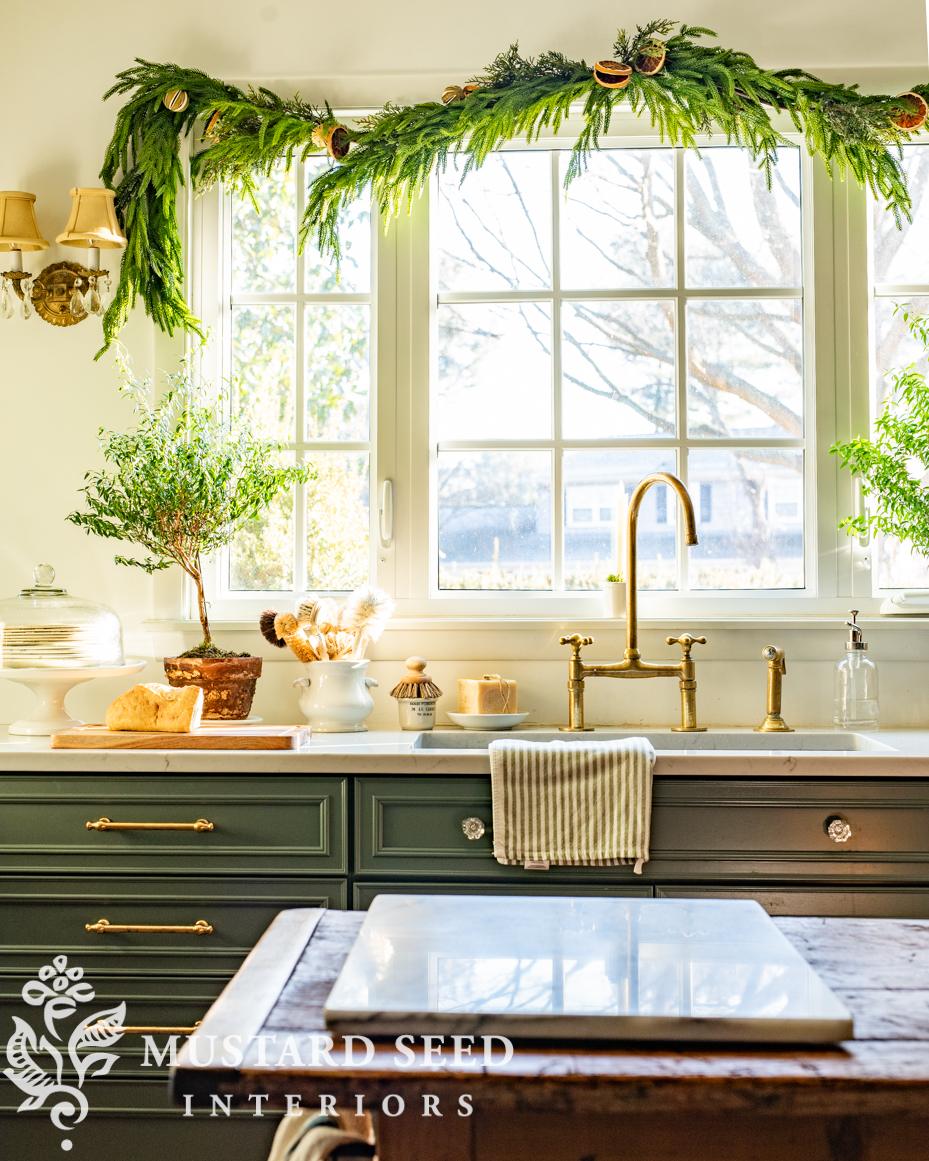 christmas kitchen | miss mustard seed