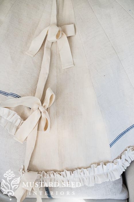 grain sack & hemp tree skirt | miss mustard seed