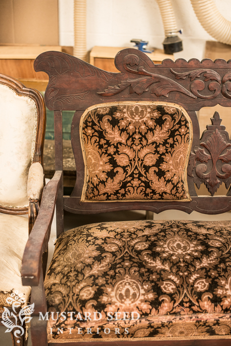 victorian settee before | miss mustard seed