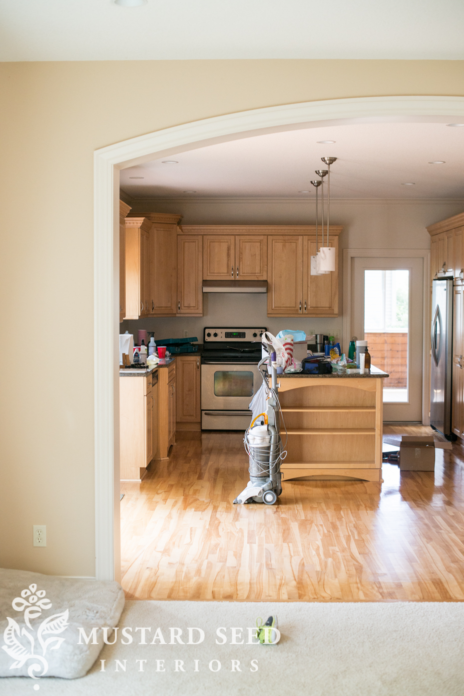 suburban minnesota home makeover before | feels like home | miss mustard seed